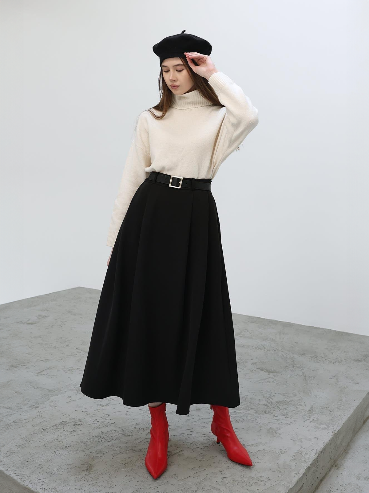 High-Waist A-Line Midi Skirt - Black